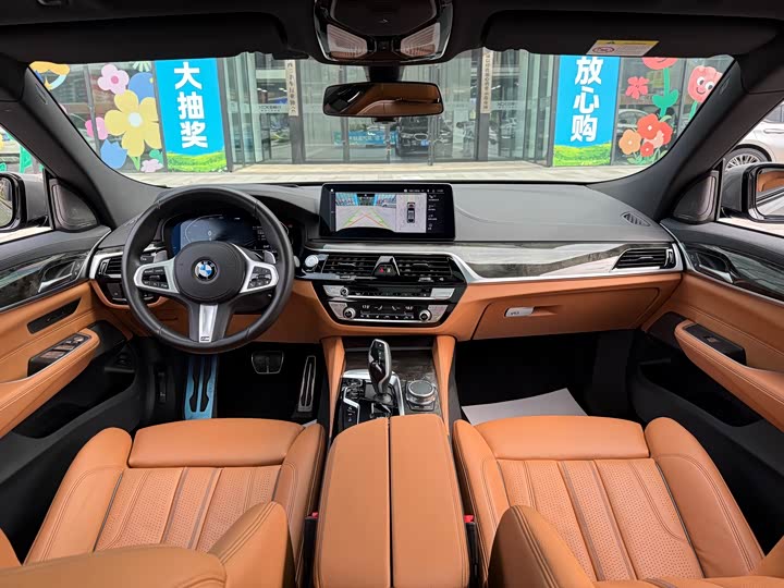 Фото 18 - BMW 6 Series GT