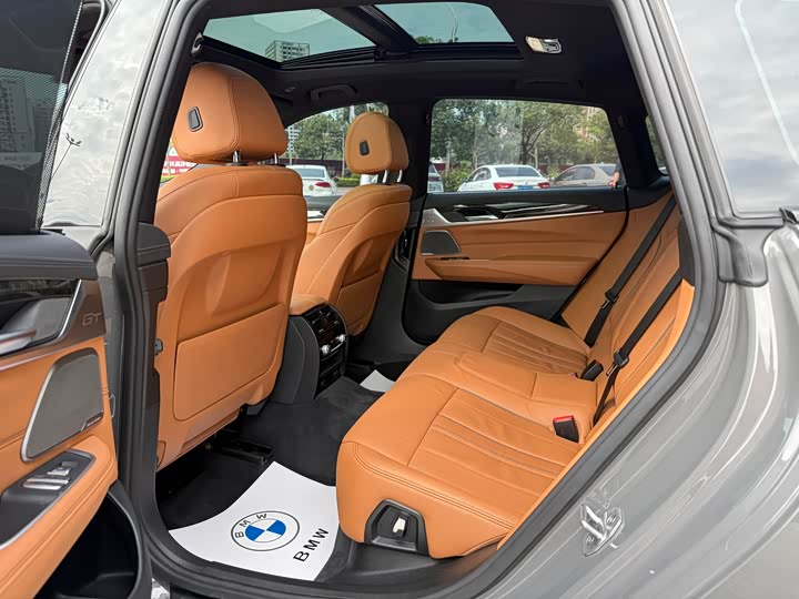 Фото 19 - BMW 6 Series GT