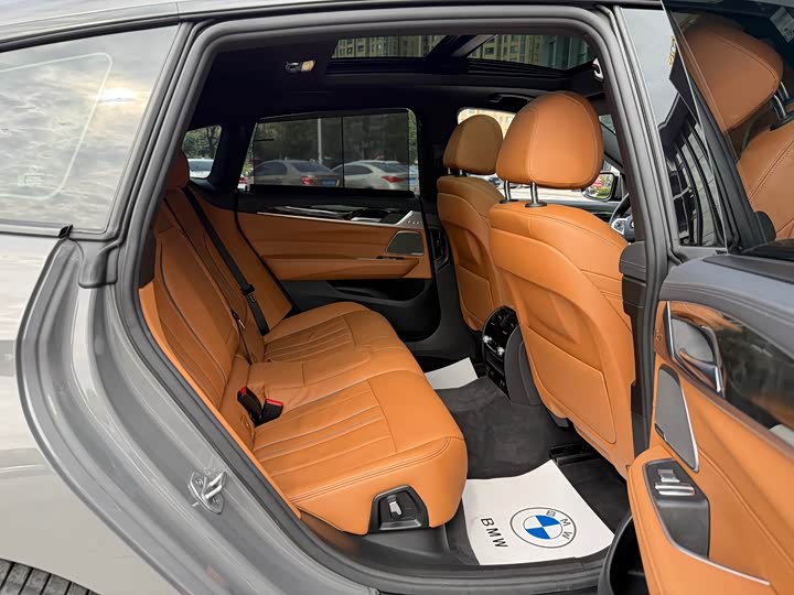 Фото 23 - BMW 6 Series GT