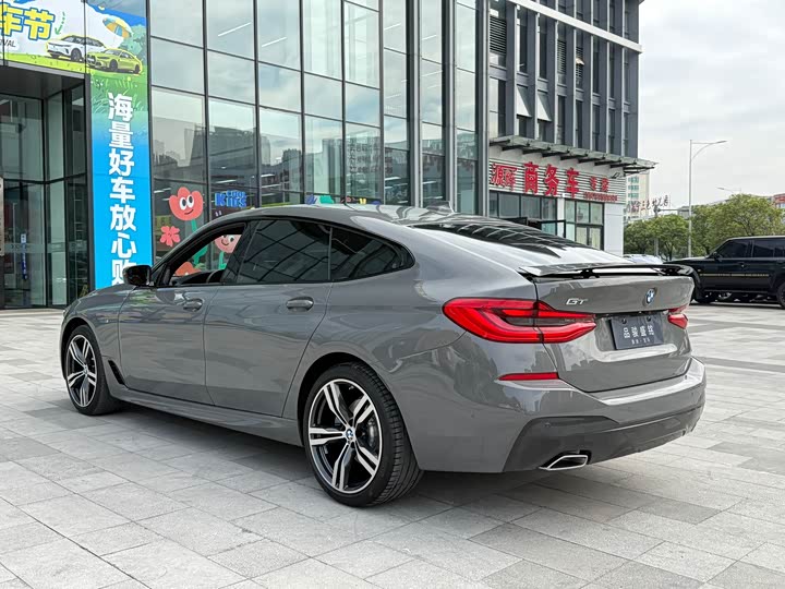 Фото 5 - BMW 6 Series GT