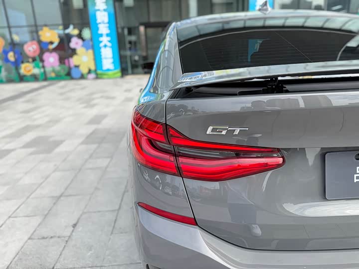 Фото 9 - BMW 6 Series GT