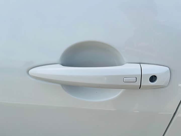 Фото 16 - Nissan Sylphy