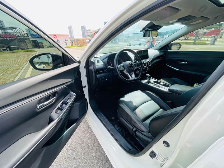 Фото 18 - Nissan Sylphy