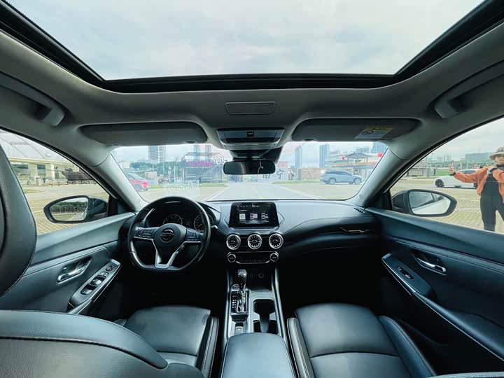 Фото 29 - Nissan Sylphy