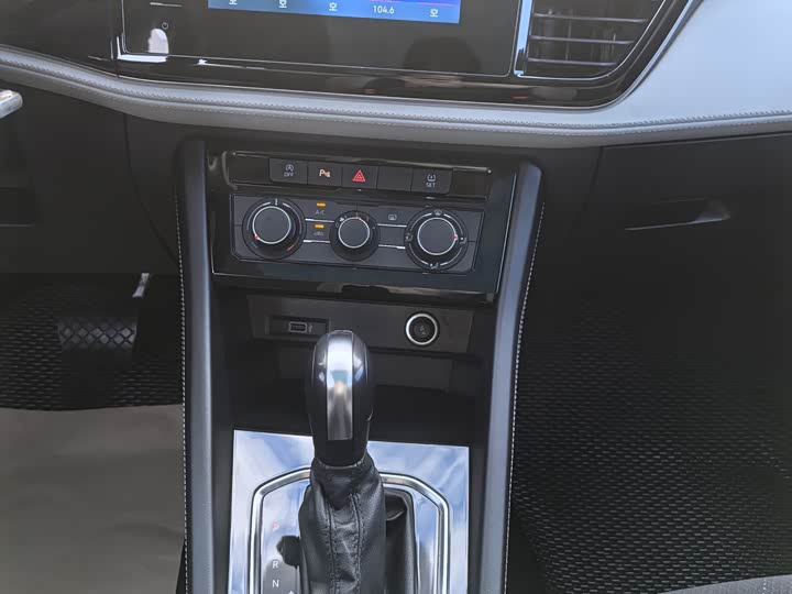 Фото 10 - Jetta VS7