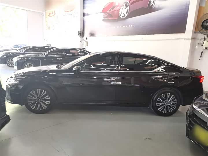 Фото 5 - Nissan Teana