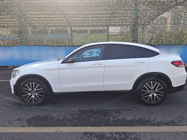 Фото 5 - Mercedes-Benz GLC-Class Coupe