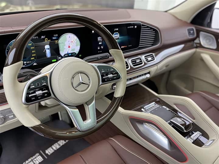 Фото 32 - Mercedes-Benz Maybach GLS