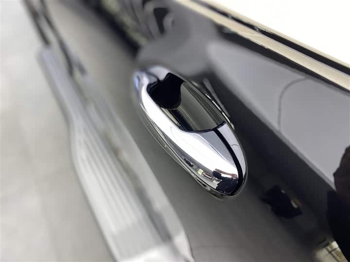 Фото 39 - Mercedes-Benz Maybach GLS