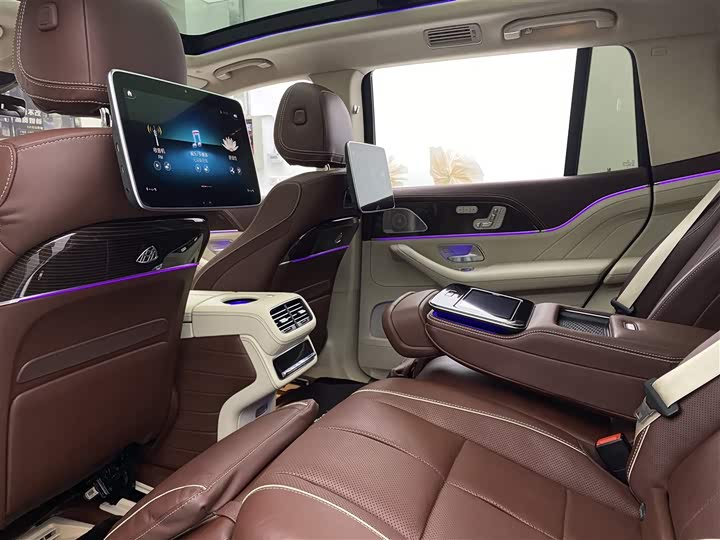 Фото 8 - Mercedes-Benz Maybach GLS