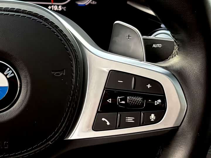 Фото 11 - BMW 6 Series GT