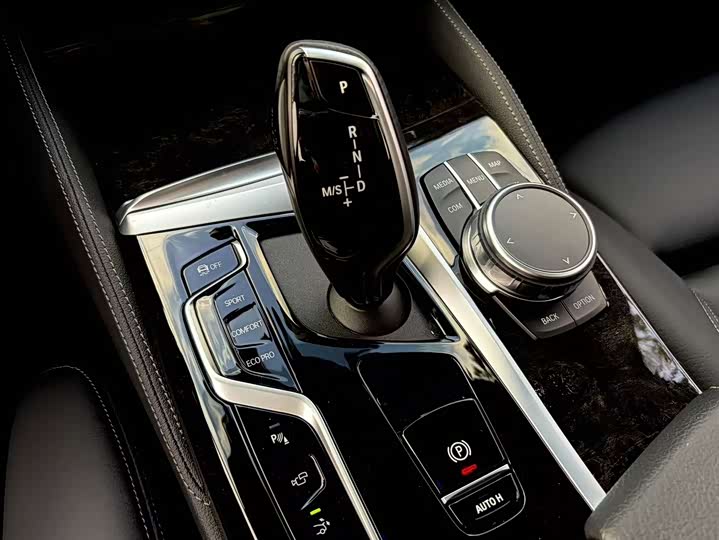 Фото 12 - BMW 6 Series GT