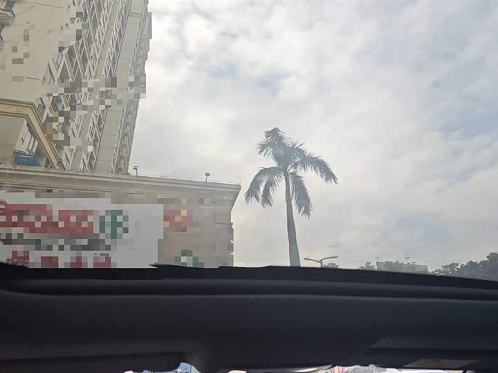 Фото 9 - Changan UNI-V