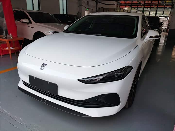 Фото 2 - Roewe D7