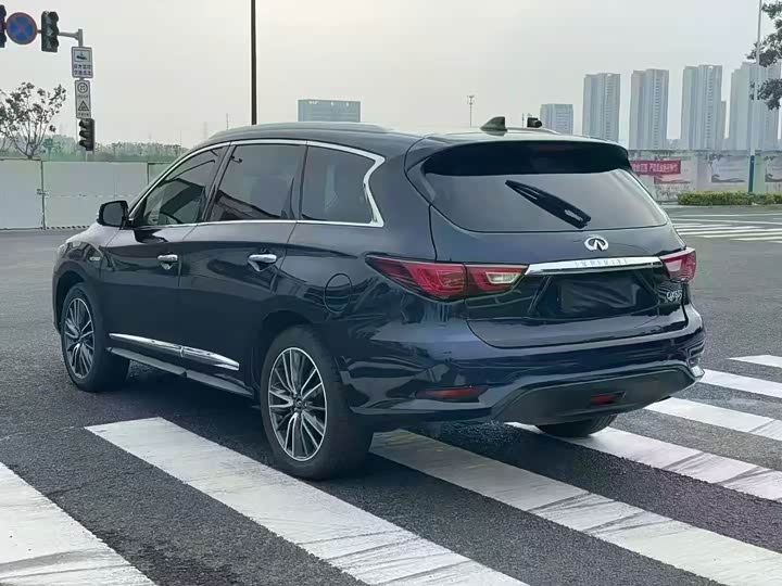 Фото 8 - Infiniti QX60