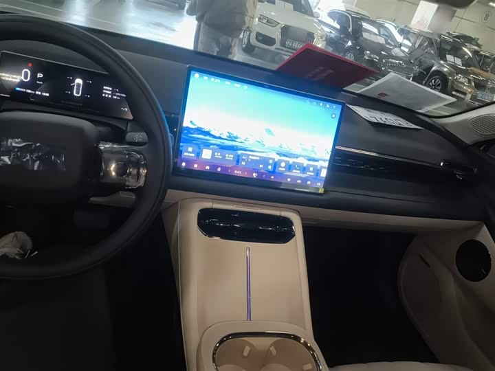 Фото 10 - GAC Aion RT