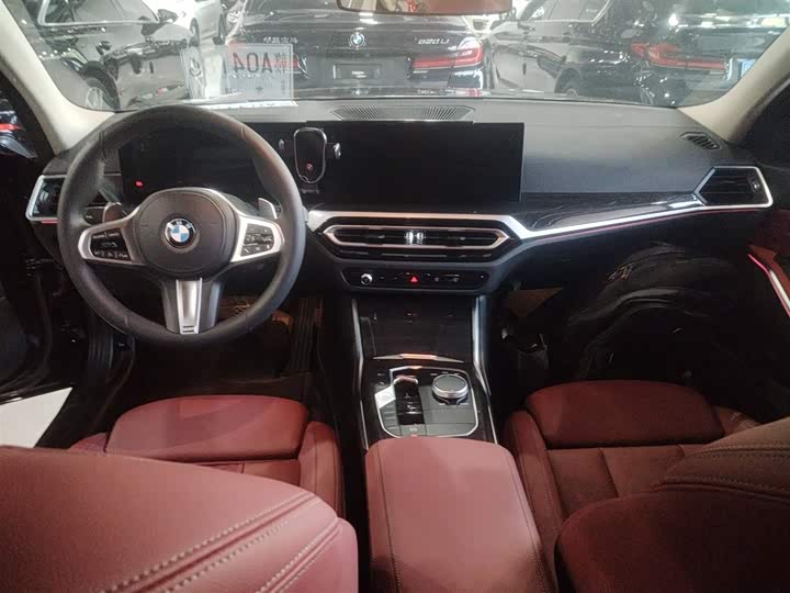 Фото 10 - BMW 3 Series