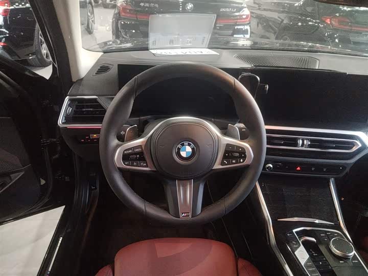 Фото 11 - BMW 3 Series