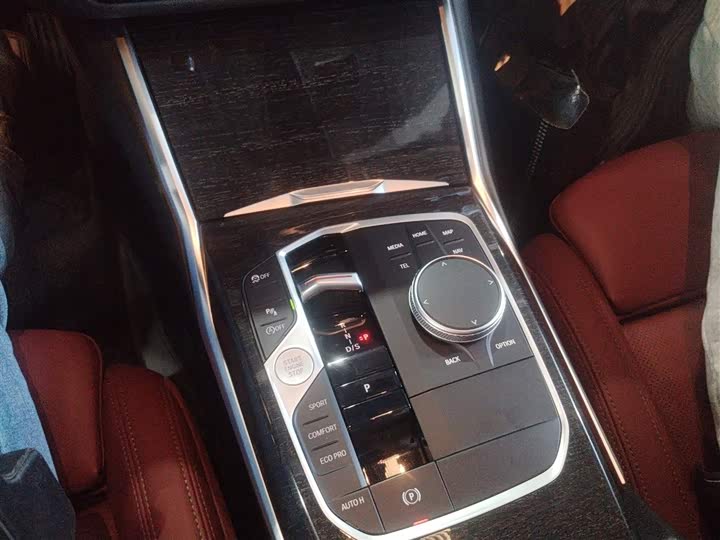 Фото 14 - BMW 3 Series