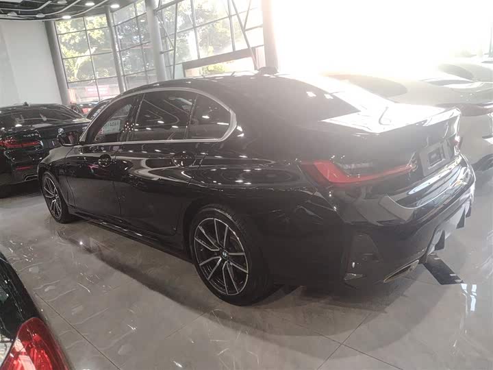 Фото 5 - BMW 3 Series