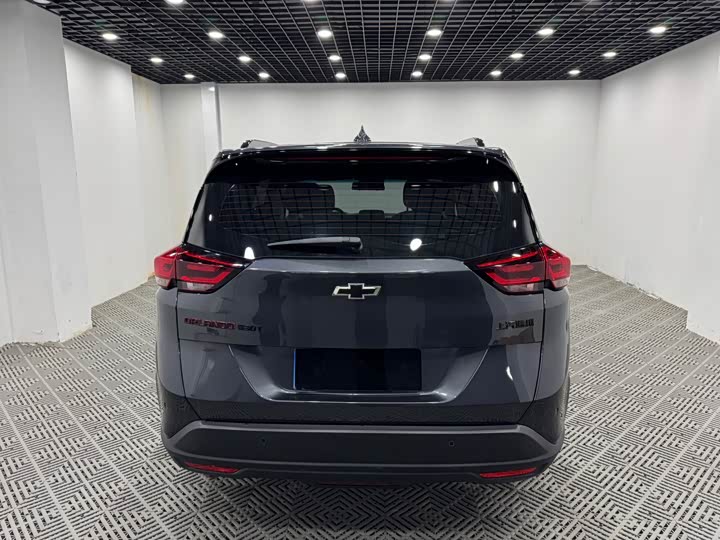 Фото 8 - Chevrolet Orlando