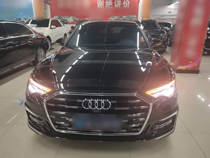 Фото 3 - Audi A6L