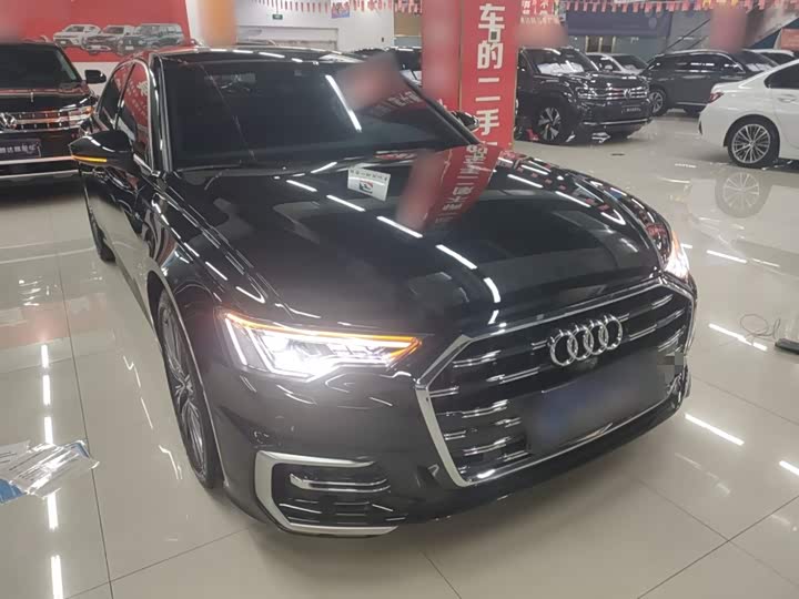 Фото 4 - Audi A6L