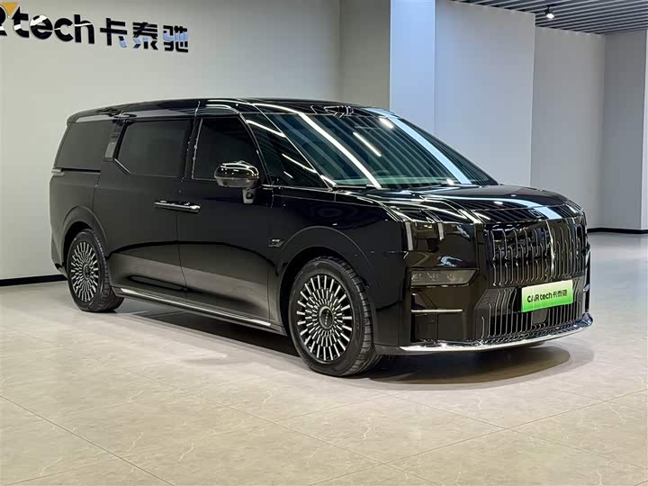 Фото 2 - Zeekr 009