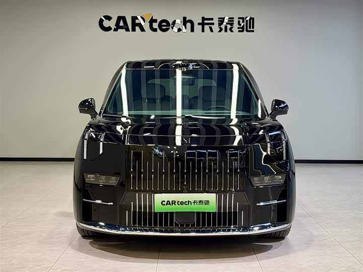 Фото 3 - Zeekr 009