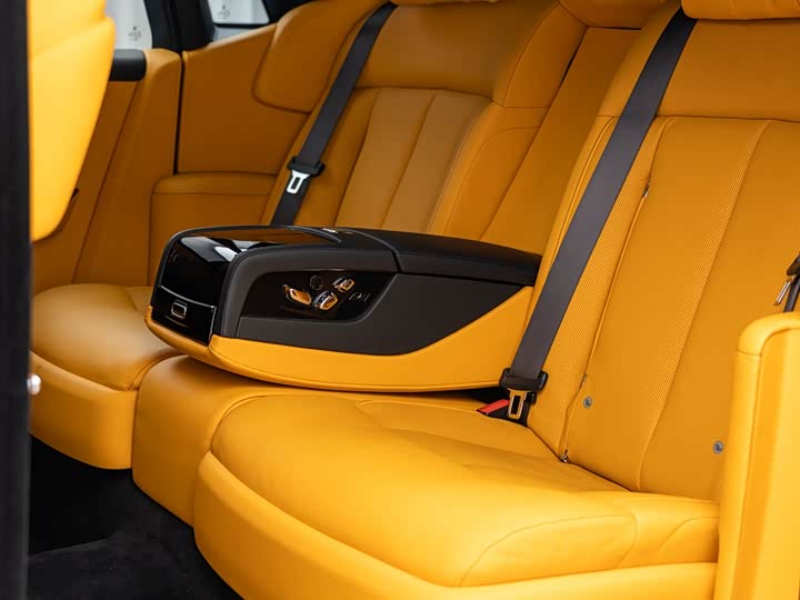 Фото 25 - Rolls-Royce Phantom