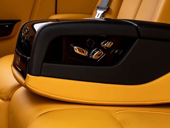 Фото 26 - Rolls-Royce Phantom