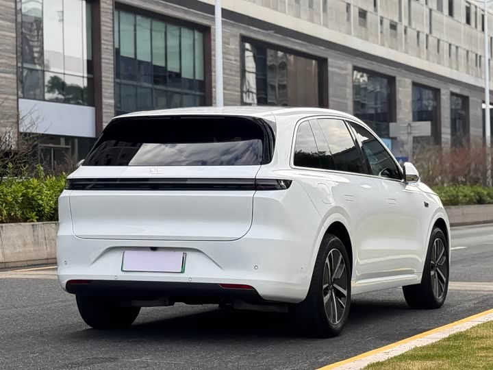 Фото 6 - LiXiang L6