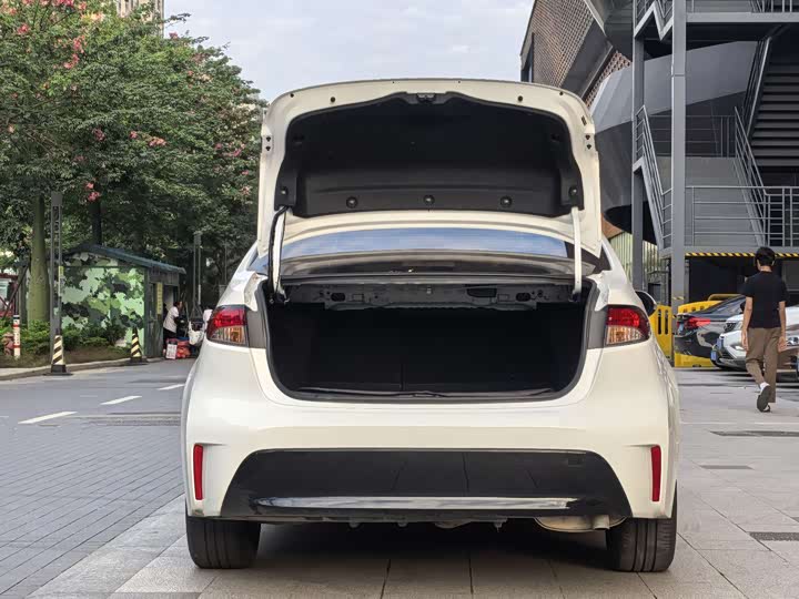 Фото 7 - Toyota Levin