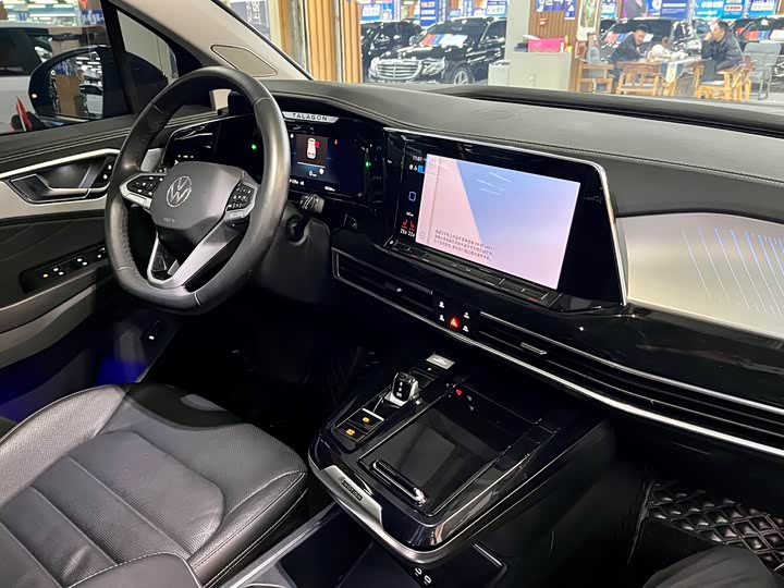 Фото 16 - Volkswagen Talagon