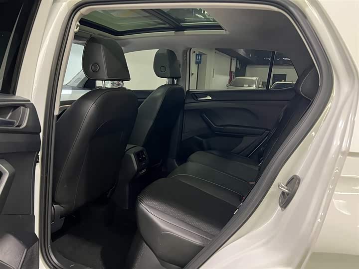 Фото 11 - Volkswagen Tacqua