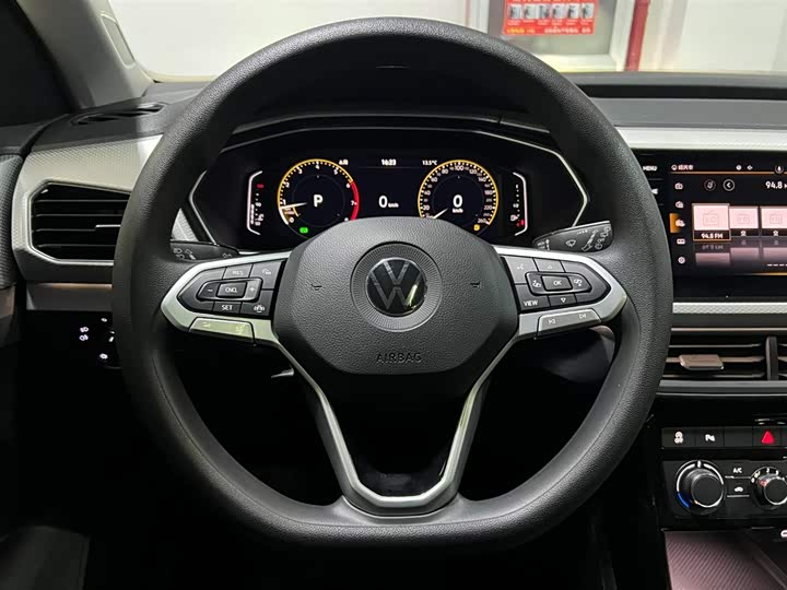 Фото 15 - Volkswagen Tacqua