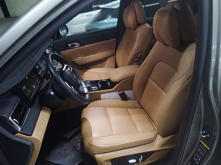 Фото 15 - LiXiang One