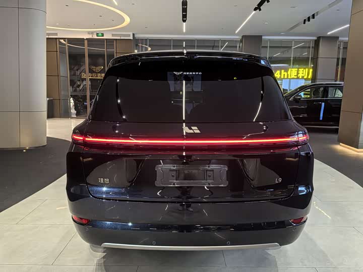 Фото 22 - LiXiang L9