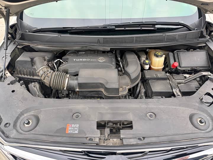 Фото 13 - Buick GL8 ES