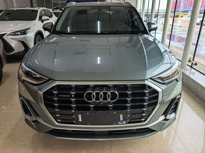 Фото 2 - Audi Q3