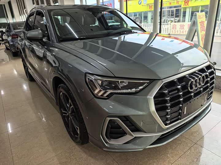 Фото 3 - Audi Q3