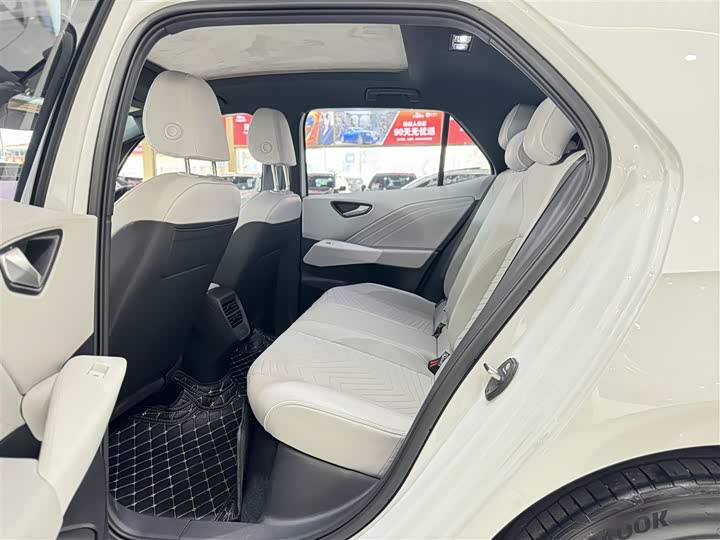 Фото 12 - Volkswagen ID.3