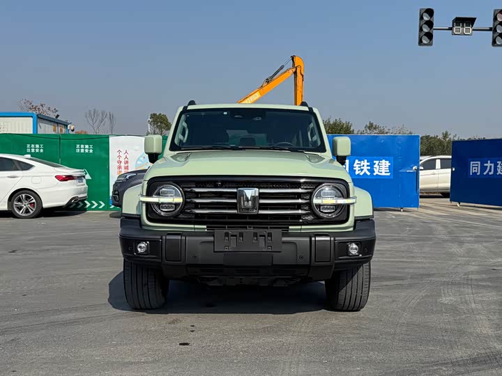 Фото 2 - Tank 300