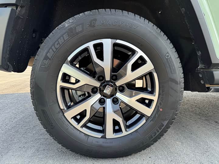 Фото 21 - Tank 300