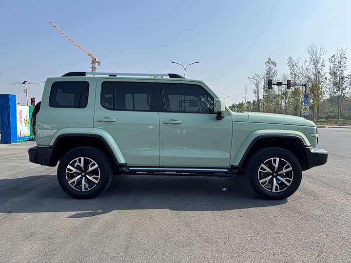 Фото 4 - Tank 300