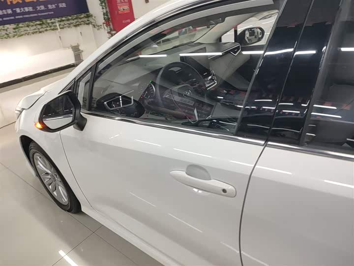 Фото 5 - Toyota Allion