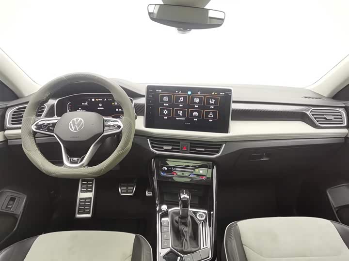 Фото 5 - Volkswagen Tayron X