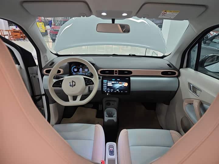 Фото 10 - Leapmotor T03