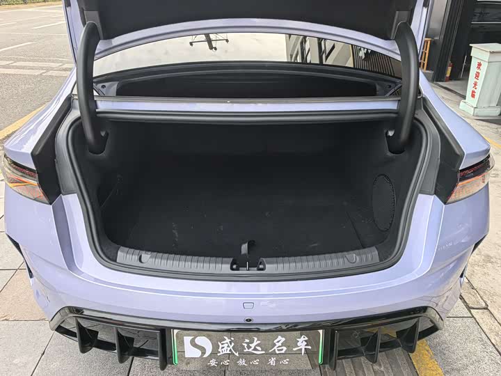 Фото 13 - BYD Seal