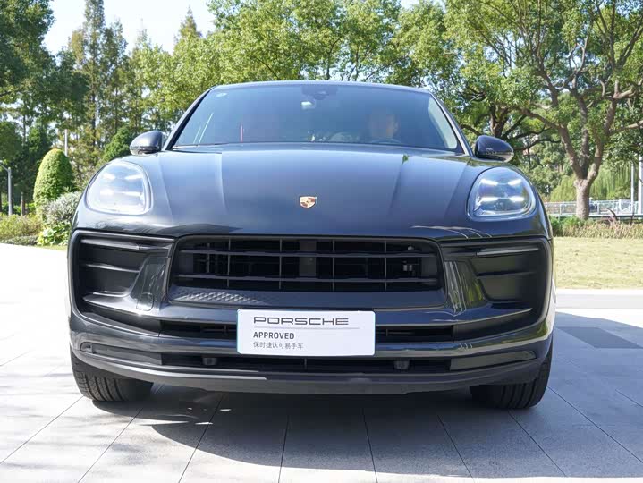 Фото 2 - Porsche Macan